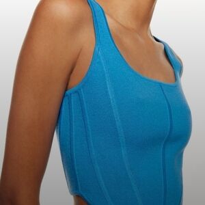 Wilfred Natalia Tank